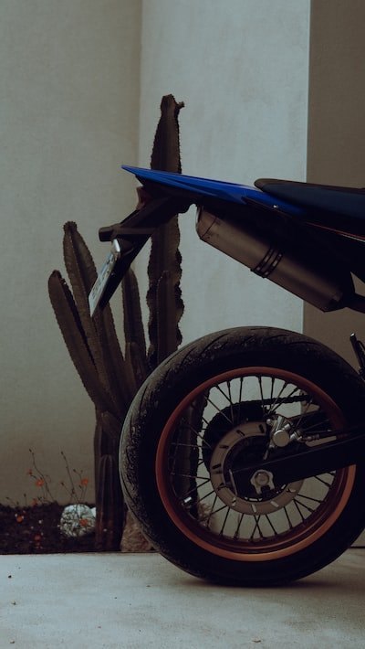 Pneus de scooter Yamaha XV 125 Virago : utilité de trouver la bonne pression