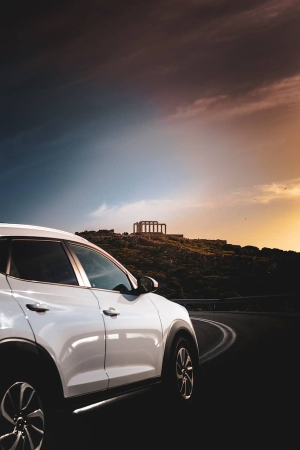 Conduite Estivale en Toute Sécurité : Comment Préparer Votre Véhicule pour les Voyages sous le Soleil